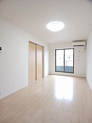 リバーヒルズＡ 202 2階1LDKのリビング/ダイニング