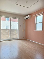 クロスオリーブ 103 1階1LDKのリビング/ダイニング