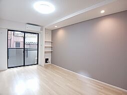 アルバーダ 103 1階1Kのリビング/ダイニング