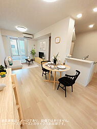 ローブクレールI 103 1階1LDKのリビング/ダイニング