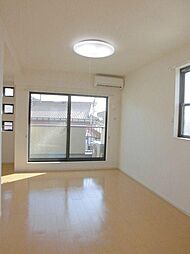 ブルーメ 201 2階1LDKのリビング/ダイニング