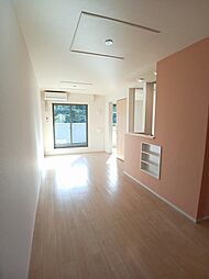 メゾン・アベニール 204 2階2LDKのリビング/ダイニング