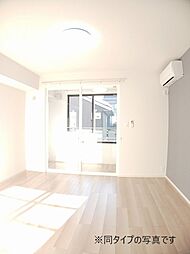 エトワール南町 203 2階1LDKのリビング/ダイニング