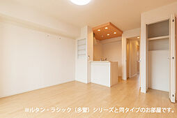 エトワール南町 204 2階1LDKのリビング/ダイニング