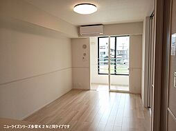 レオベール 203 2階2LDKのリビング/ダイニング