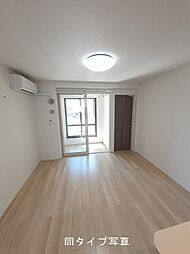 カインドハウスIII 102 1階1LDKのリビング/ダイニング