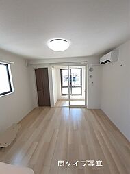 カインドハウスIII 105 1階1LDKのリビング/ダイニング