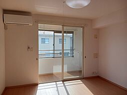 サン・リベール　I 201 2階1LDKのリビング/ダイニング