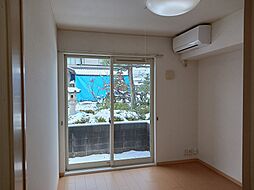 ルミエ−ル神明 102 1階2DKのリビング/ダイニング