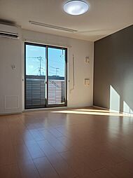 レジデンスＴ・ＩＹＯ・Ｂ 102 1階ワンルームのリビング/ダイニング