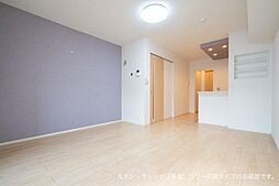 リズブラン　モーム 203 2階ワンルームのリビング/ダイニング