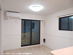 畠敷町アパート　Ａ 102 1階2LDKのリビング/ダイニング