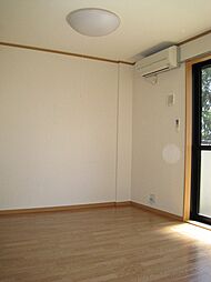 グリーンヒルズＢ棟 102 1階ワンルームのリビング/ダイニング