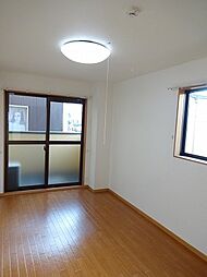 メゾン・ソレイユＮ 204 2階1Kのリビング/ダイニング