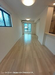 Ｗａｒｒｙ‘ｓ 104 1階1LDKのリビング/ダイニング