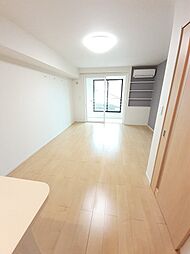 カーサ・ルピナス 202 2階ワンルームのリビング/ダイニング