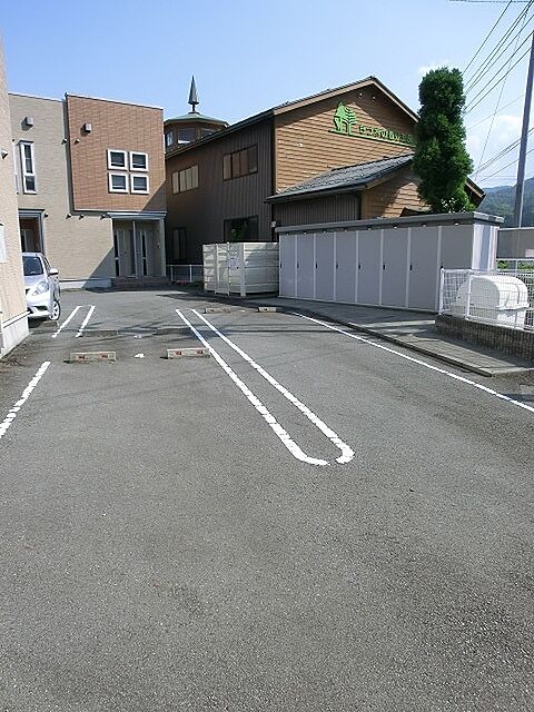 3 / 3