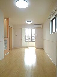 エレガント 101 1階1LDKのリビング/ダイニング