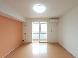 ヴィラ・アンジュ 202 2階1LDKのリビング/ダイニング