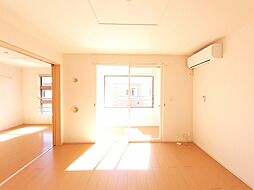 ドゥ・ファミーユＡ 203 2階3LDKのリビング/ダイニング