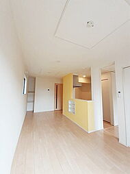 ラ・ルーチェ 104 1階1LDKのリビング/ダイニング