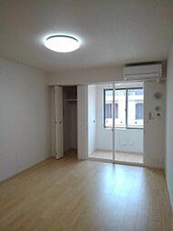 フィッツ・ロイI 105 1階1Kのリビング/ダイニング