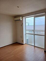 サニーヒル．ゴン 202 2階3DKのリビング/ダイニング