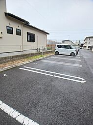 4 / 4