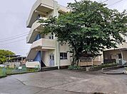 【中学校】飯野小学校まで900ｍ