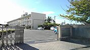 【小学校】三佐小学校まで950ｍ