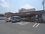 【コンビニエンスストア】セブンイレブン大和高田今里店様まで600ｍ