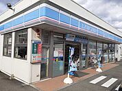 【コンビニエンスストア】ローソン新居浜萩生店まで950ｍ