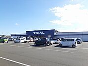 トライアル日南店まで800ｍ