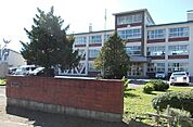【小学校】滝川市立滝川第一小学校まで1100ｍ