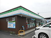 【コンビニエンスストア】ファミリーマート妙法寺店様まで640ｍ