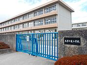 【小学校】一宮市立　木曽川東小学校まで1300ｍ