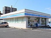 【コンビニエンスストア】ローソン 佐賀伊万里駅前店まで650ｍ