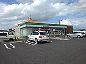 【コンビニエンスストア】ファミリーマート　扶桑高雄店まで400ｍ