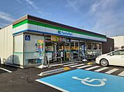 【コンビニエンスストア】ファミリーマート浜の宮ビーチ様まで600ｍ