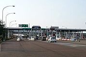 三条・燕インターまで1100ｍ
