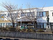 【図書館】亀崎図書館まで890ｍ