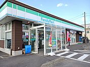 【コンビニエンスストア】ファミリーマート大館中道店まで576ｍ