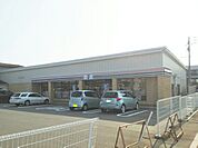 【コンビニエンスストア】セブンイレブン長岡市立劇場前店まで460ｍ