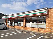 【コンビニエンスストア】セブンイレブン三原宮浦北店まで400ｍ