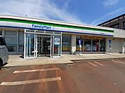 【コンビニエンスストア】ファミリーマート新潟山谷町店まで450ｍ
