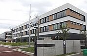 【小学校】嵐南小学校まで800ｍ