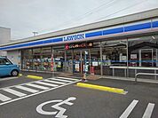【コンビニエンスストア】ローソン基山駅前店まで1080ｍ