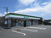 【コンビニエンスストア】ファミリーマート大川高木病院前まで410ｍ