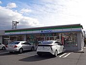 【コンビニエンスストア】ファミリーマート諏訪インター店まで1100ｍ