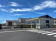 【小学校】岩村田小学校まで850ｍ